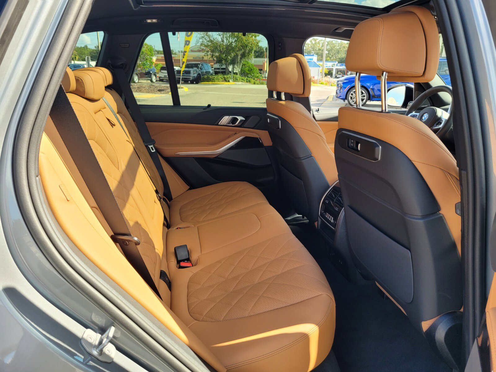 New 2026 BMW X5 sDrive40i w/ M Sport Package image 16