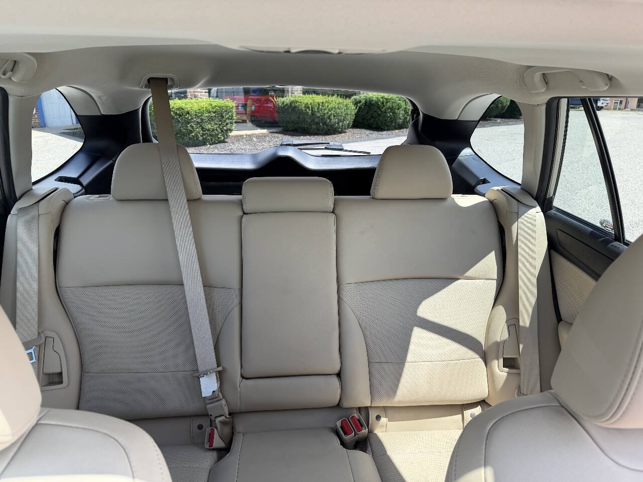 Used 2017 Subaru Outback 2.5i Limited AWD/4WD image 19