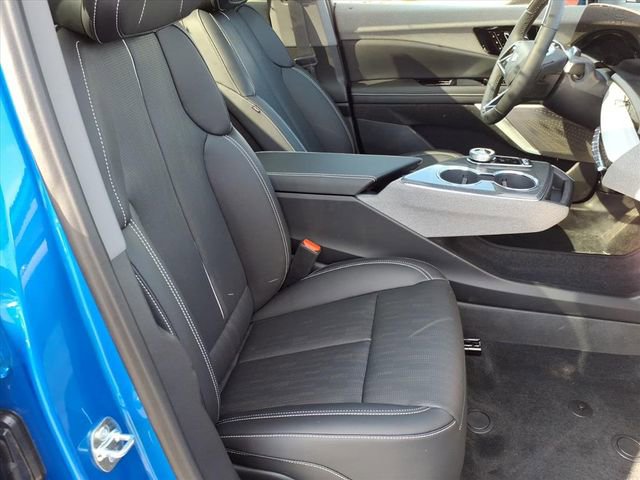 New 2026 Cadillac Optiq Luxury 2 RWD image 21