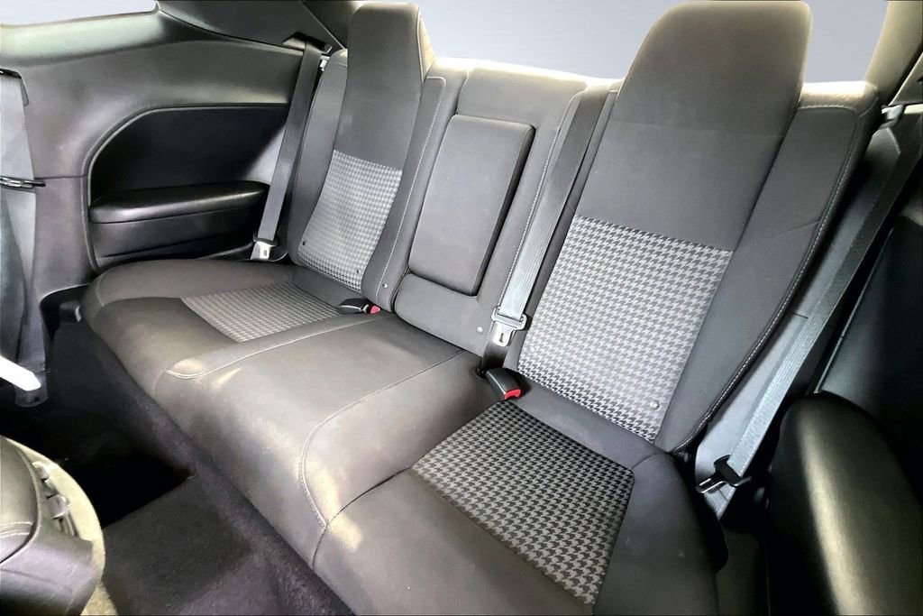 Used 2019 Dodge Challenger R/T image 26