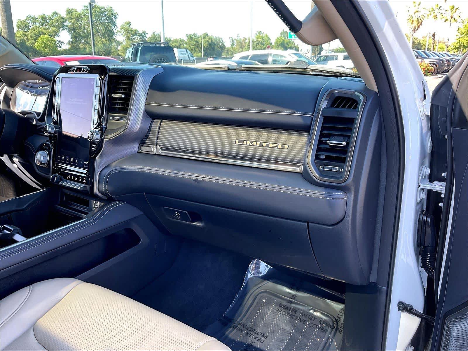 Used 2021 RAM 1500 Limited AWD/4WD image 17