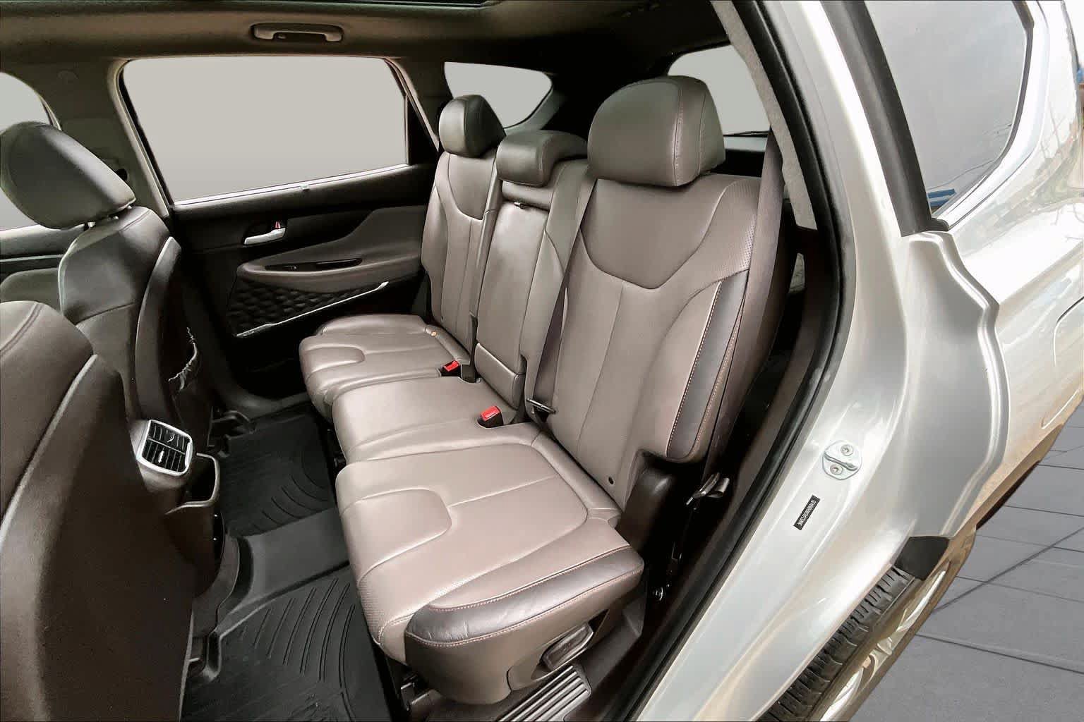 Used 2019 Hyundai Santa Fe Limited FWD image 20