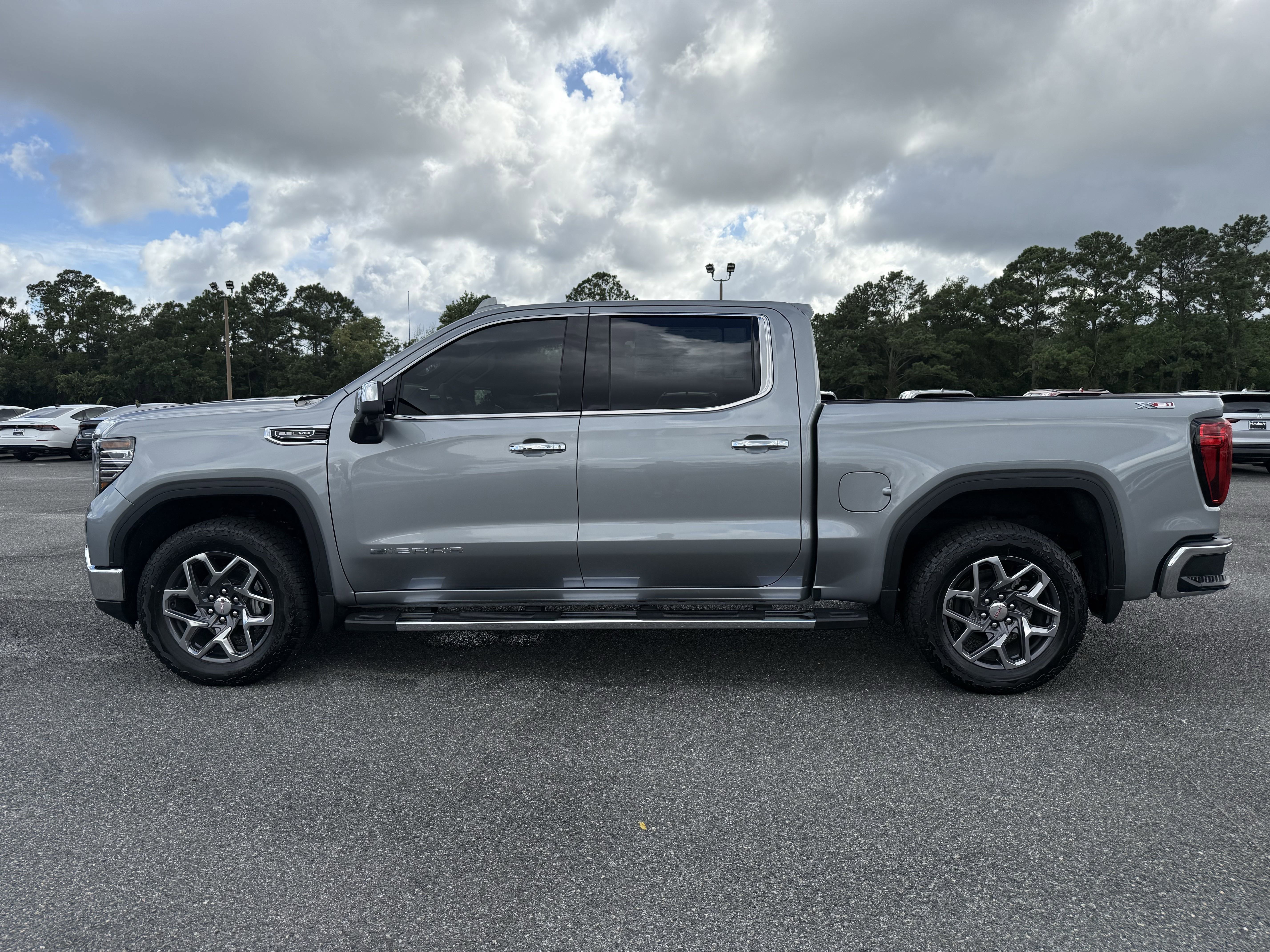 New 2025 GMC Sierra 1500 SLT w/ SLT Premium Plus Package image 2