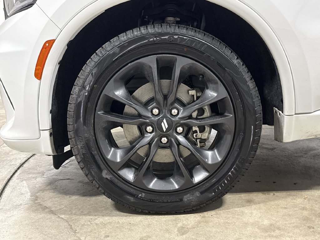 Used 2025 Dodge Durango GT AWD/4WD image 28
