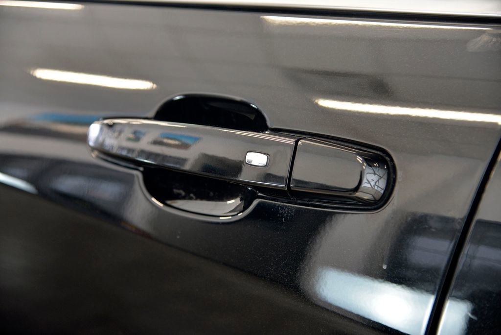 Used 2023 Chevrolet Equinox LT image 13