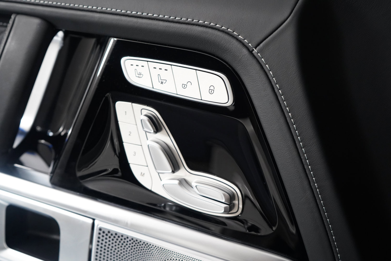 Used 2025 Mercedes-Benz G 63 AMG 4MATIC image 49