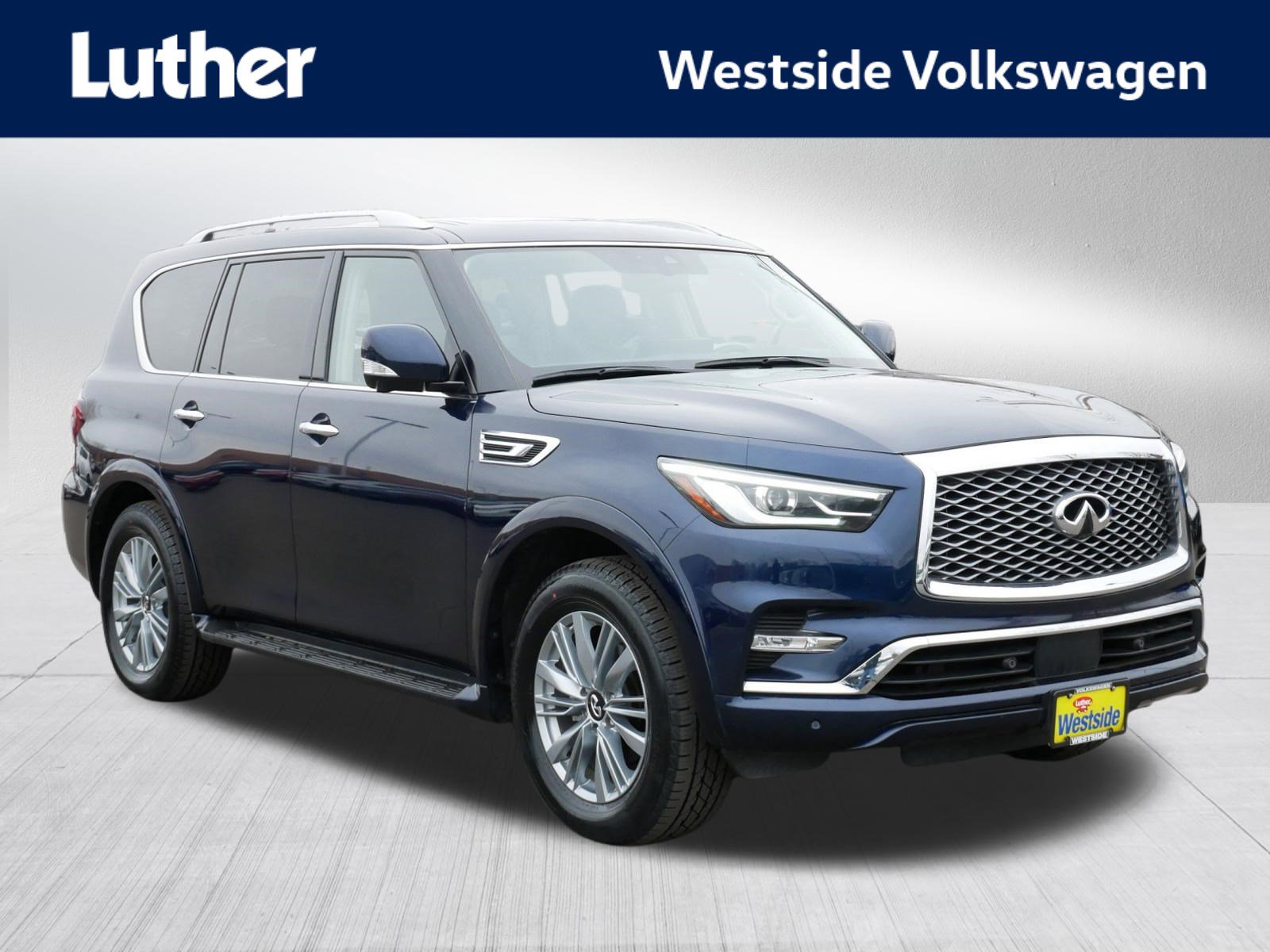 Used 2024 INFINITI QX80 Luxe image 1