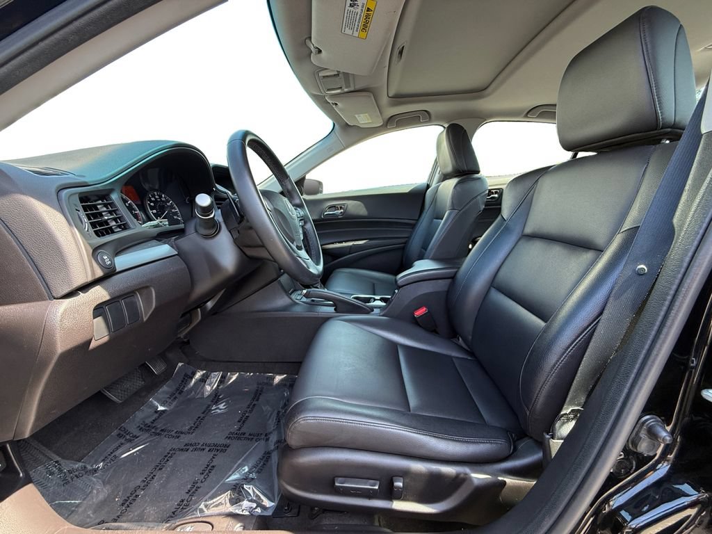 Used 2016 Acura ILX FWD image 9