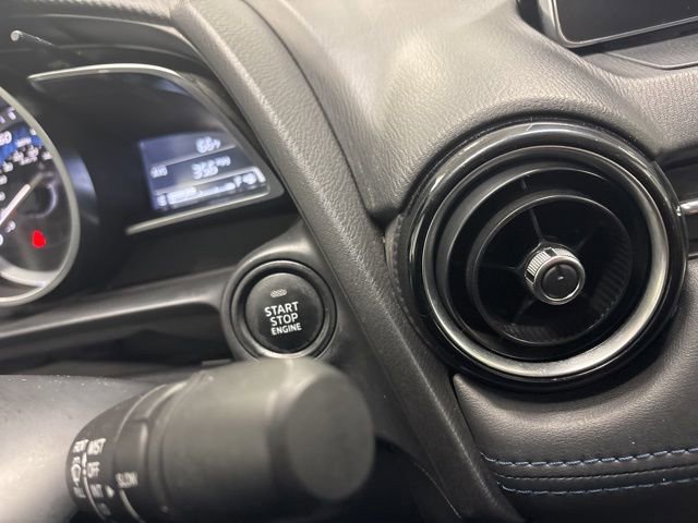 Used 2017 Toyota Yaris iA image 32