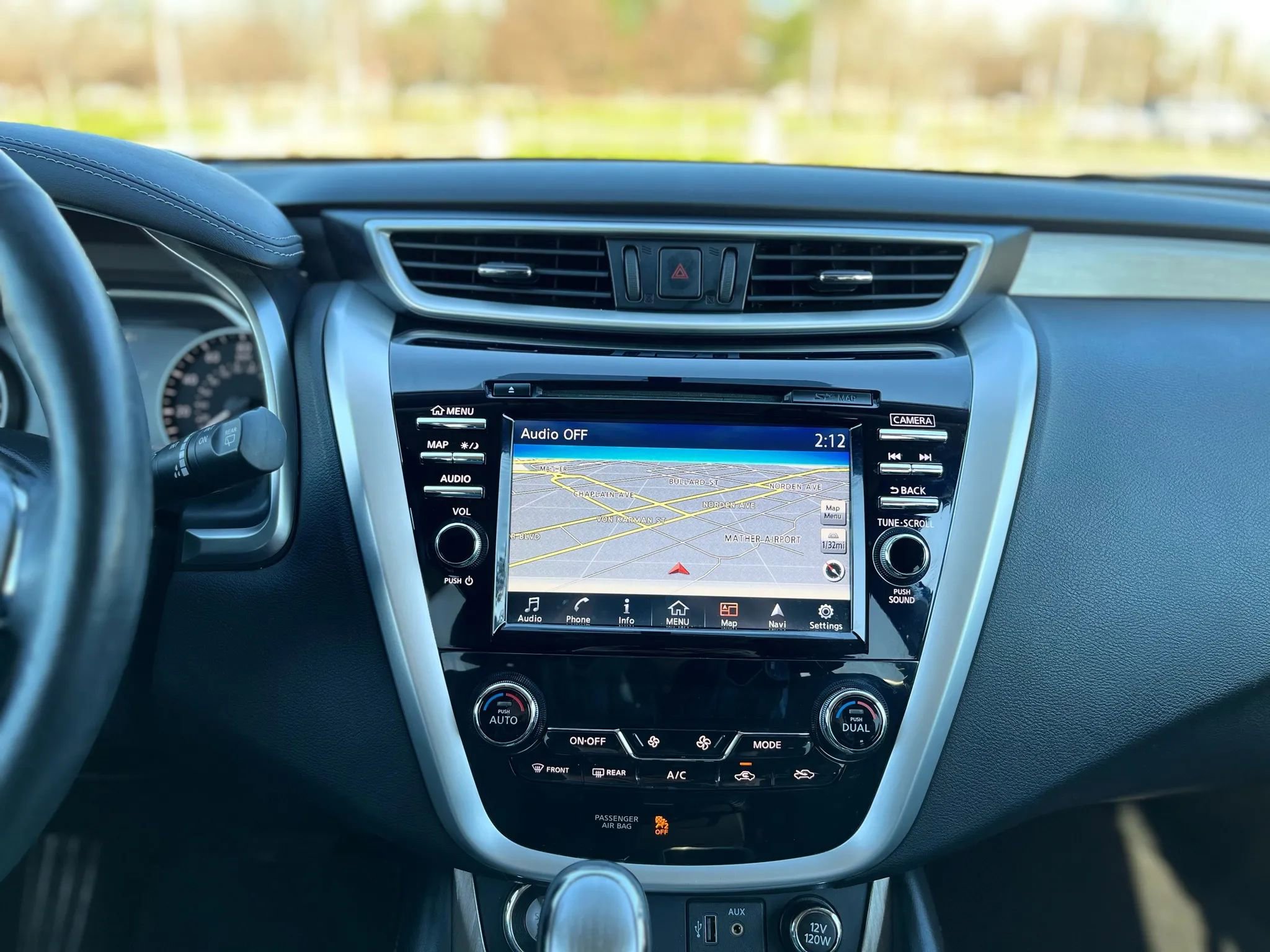 Used 2018 Nissan Murano SL w/ Moonroof Package image 17