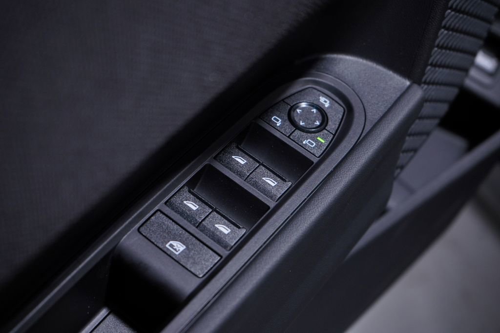 New 2026 MINI Cooper S image 13