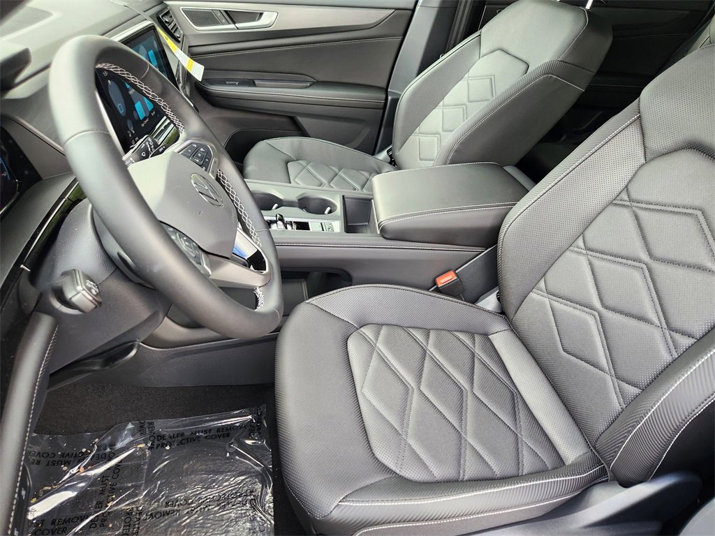 New 2025 Volkswagen Atlas Cross Sport SE image 5