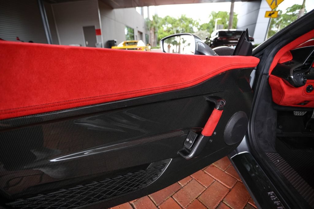 Used 2015 Ferrari 458 Speciale A RWD image 44