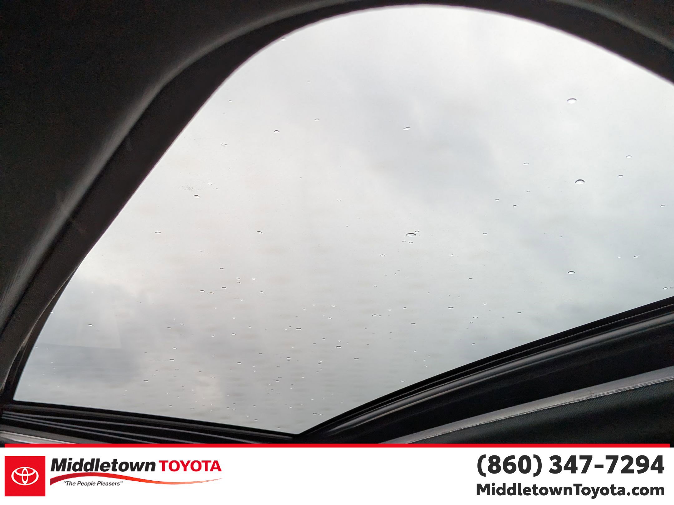 Used 2021 Toyota RAV4 SE w/ Weather & Moonroof Package AWD/4WD image 23