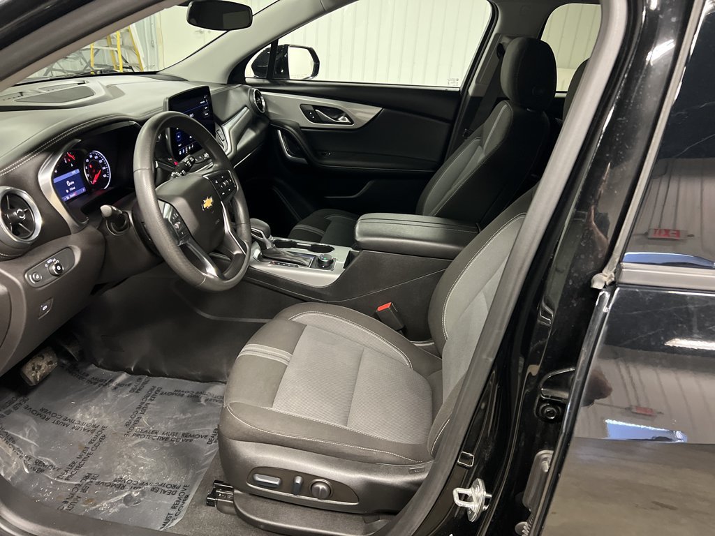 Certified 2023 Chevrolet Blazer LT AWD/4WD image 13