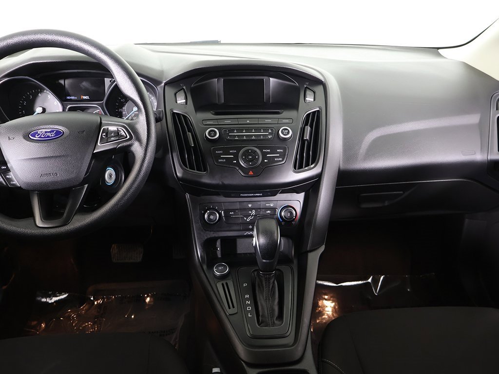 Used 2017 Ford Focus SE image 29