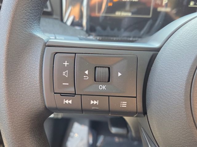 New 2026 Nissan Kicks SV w/ SV Premium Package image 24