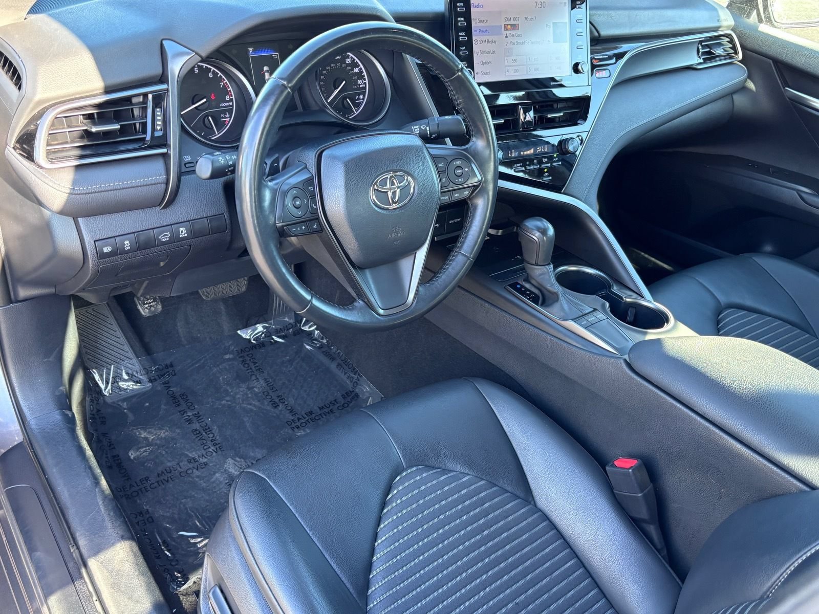 Used 2024 Toyota Camry SE FWD image 17