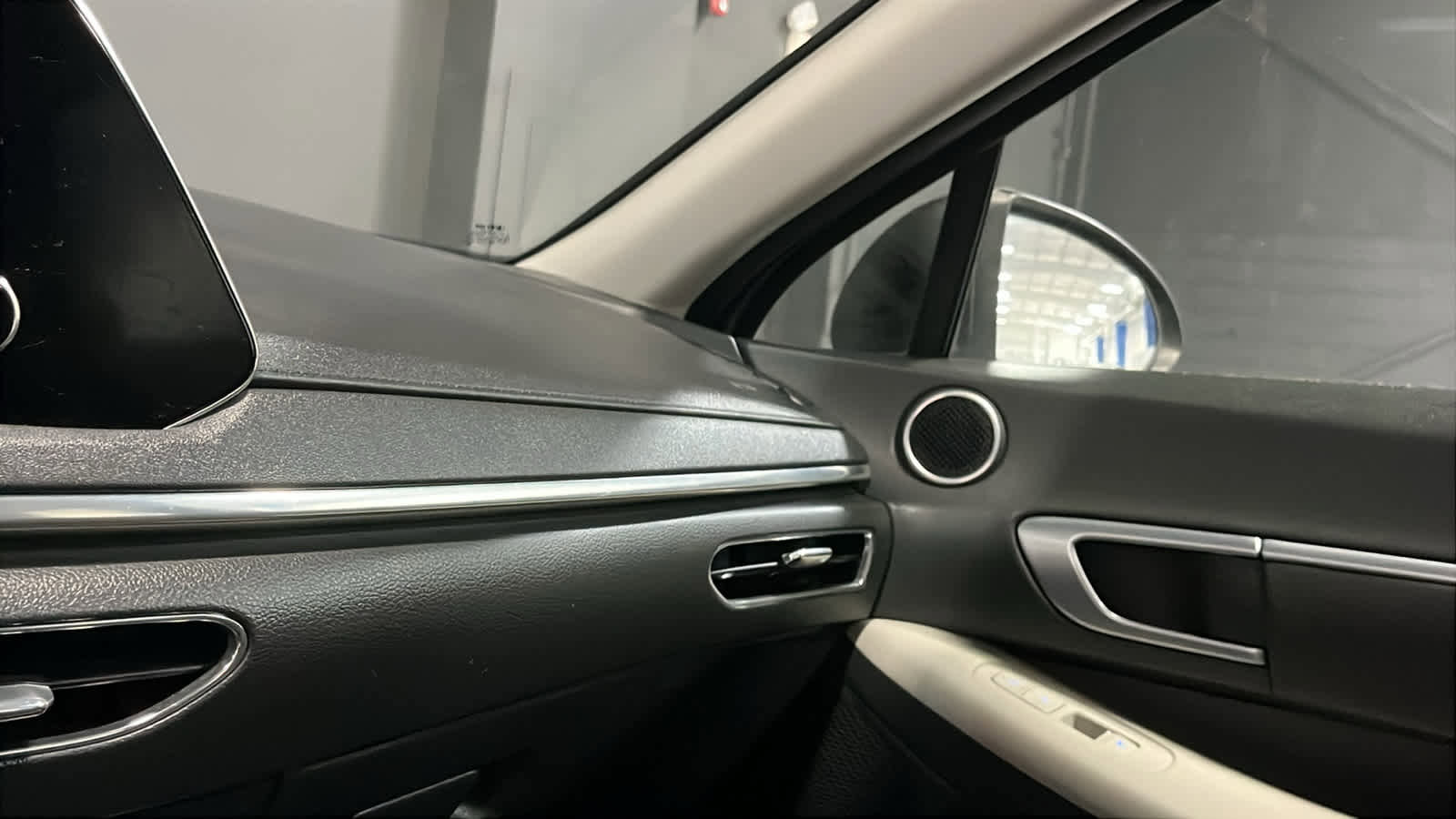 Used 2022 Hyundai Sonata Blue w/ Cargo Package FWD image 18
