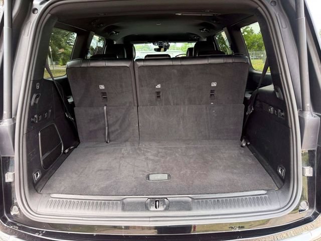Certified 2024 Jeep Wagoneer Series II w/ Flexible Seating Group AWD/4WD image 8