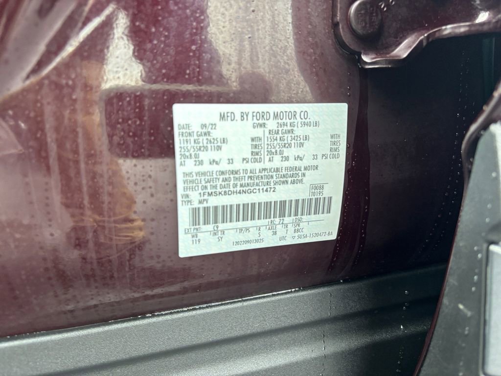 Used 2022 Ford Explorer XLT w/ Equipment Group 202A AWD/4WD image 34