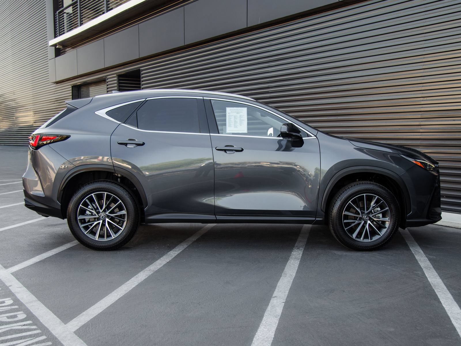 Used 2025 Lexus NX 350h AWD w/ Cold Area Package image 8