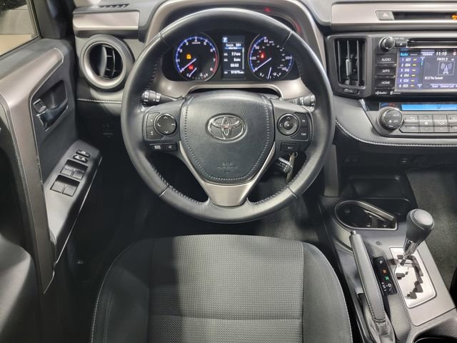 Used 2017 Toyota RAV4 XLE AWD/4WD image 25