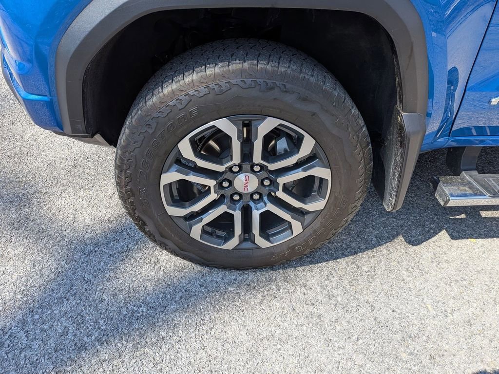 Used 2024 GMC Canyon AT4 w/ AT4 Premium Package image 24