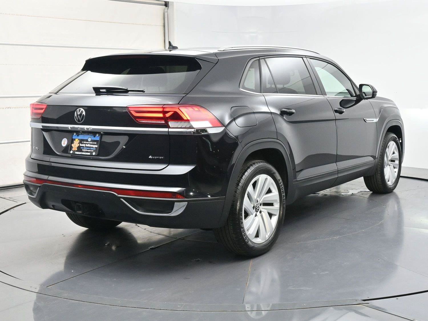 Used 2023 Volkswagen Atlas Cross Sport SE w/ Panoramic Sunroof Package AWD/4WD image 25