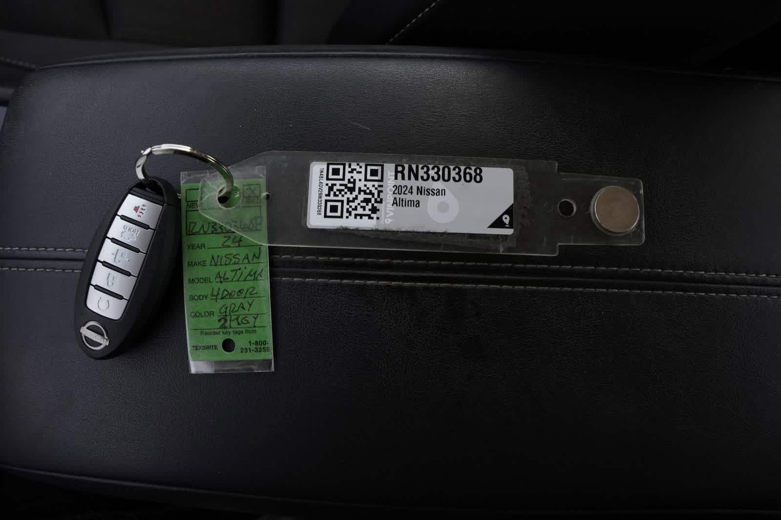 Used 2024 Nissan Altima 2.5 SV FWD image 23