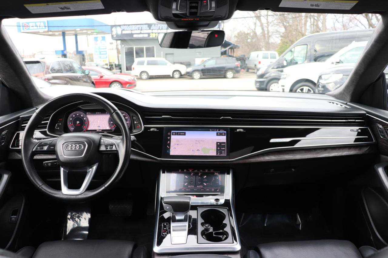 Used 2019 Audi Q8 Prestige image 16