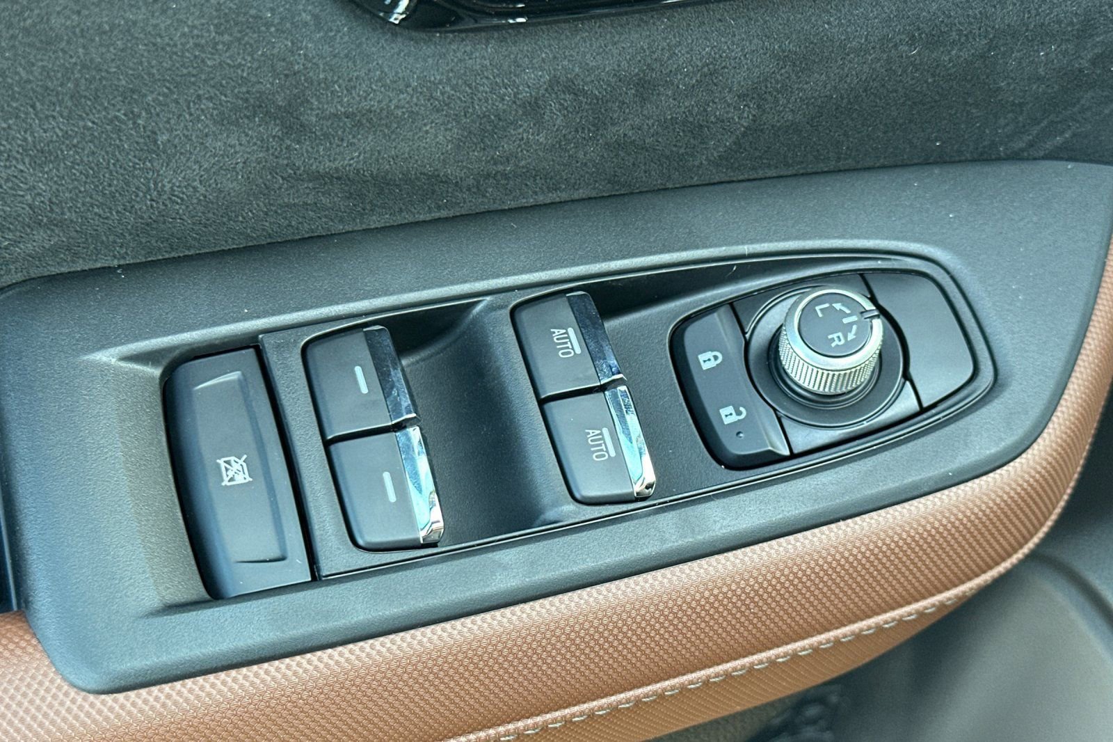 New 2026 Subaru Forester Touring AWD/4WD image 12