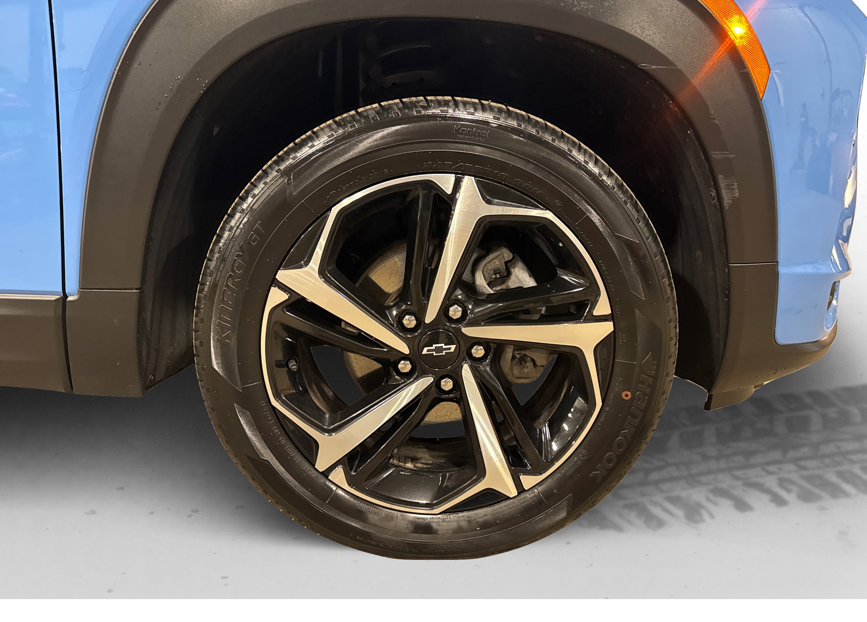 Used 2023 Chevrolet TrailBlazer RS w/ Sun and Liftgate Package AWD/4WD image 51