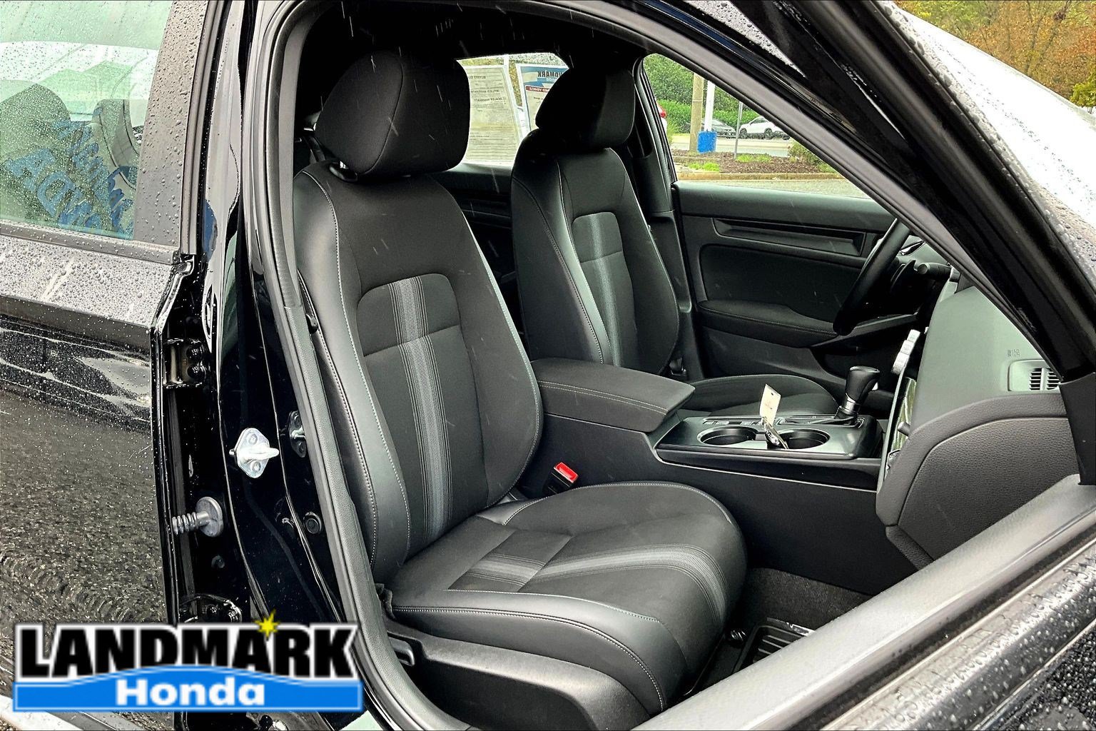 Used 2023 Honda Civic Sport image 7