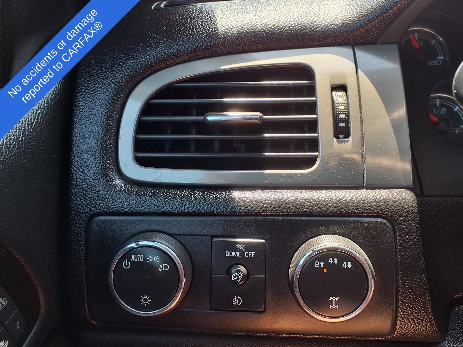 Used 2014 Chevrolet Silverado 2500 LTZ AWD/4WD image 27