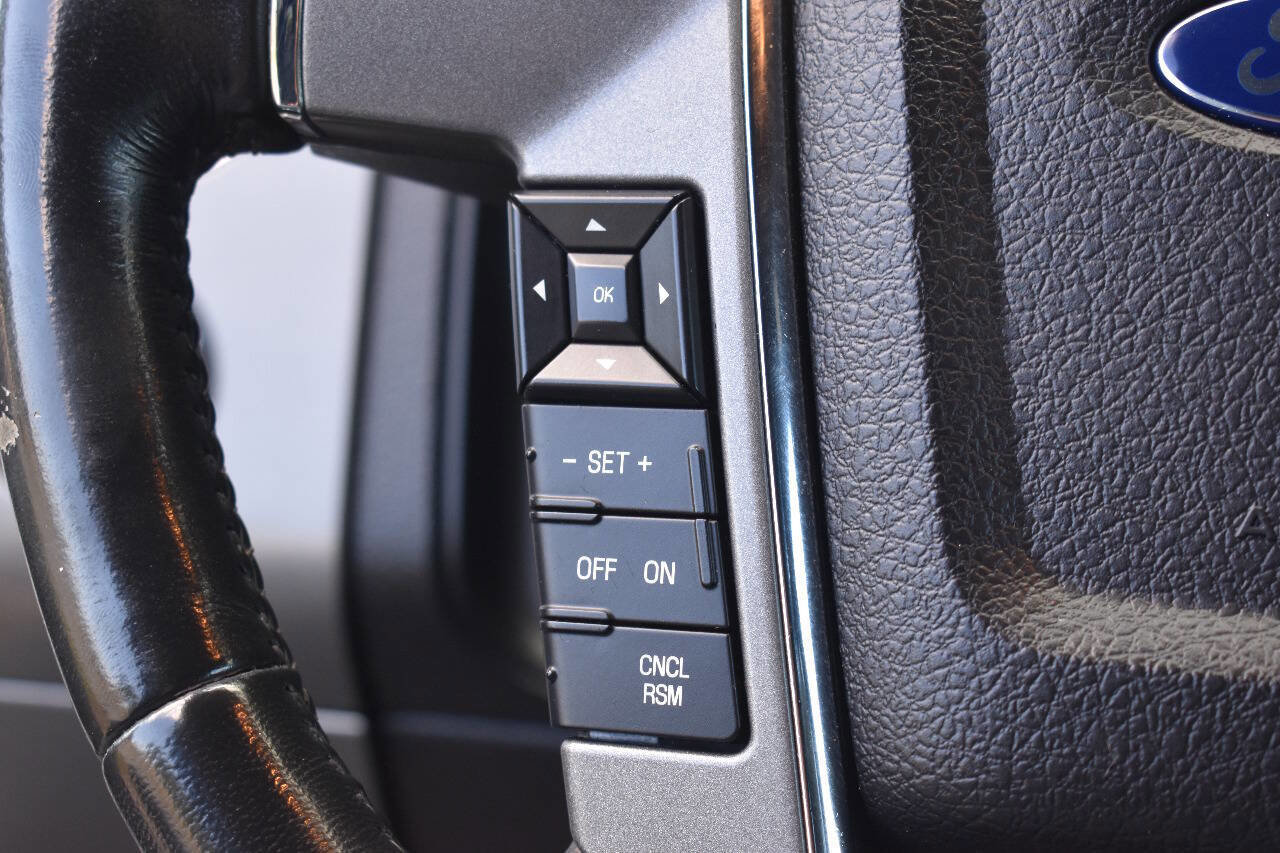 Used 2016 Ford Expedition EL Platinum image 20