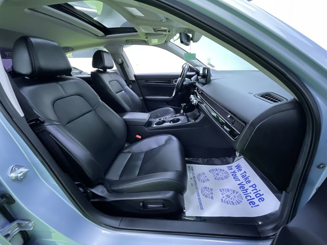 Used 2022 Honda Civic Touring image 31
