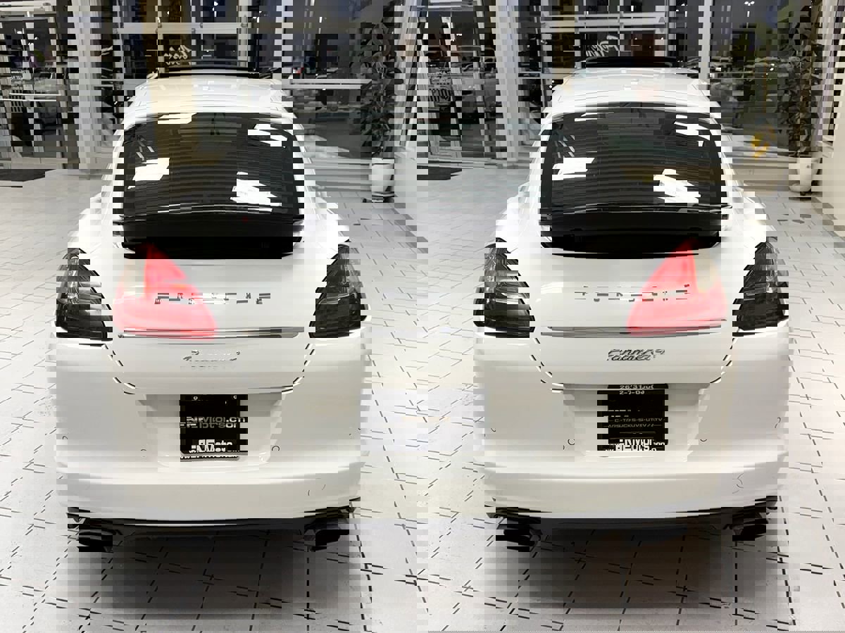 Used 2012 Porsche Panamera 4 image 5