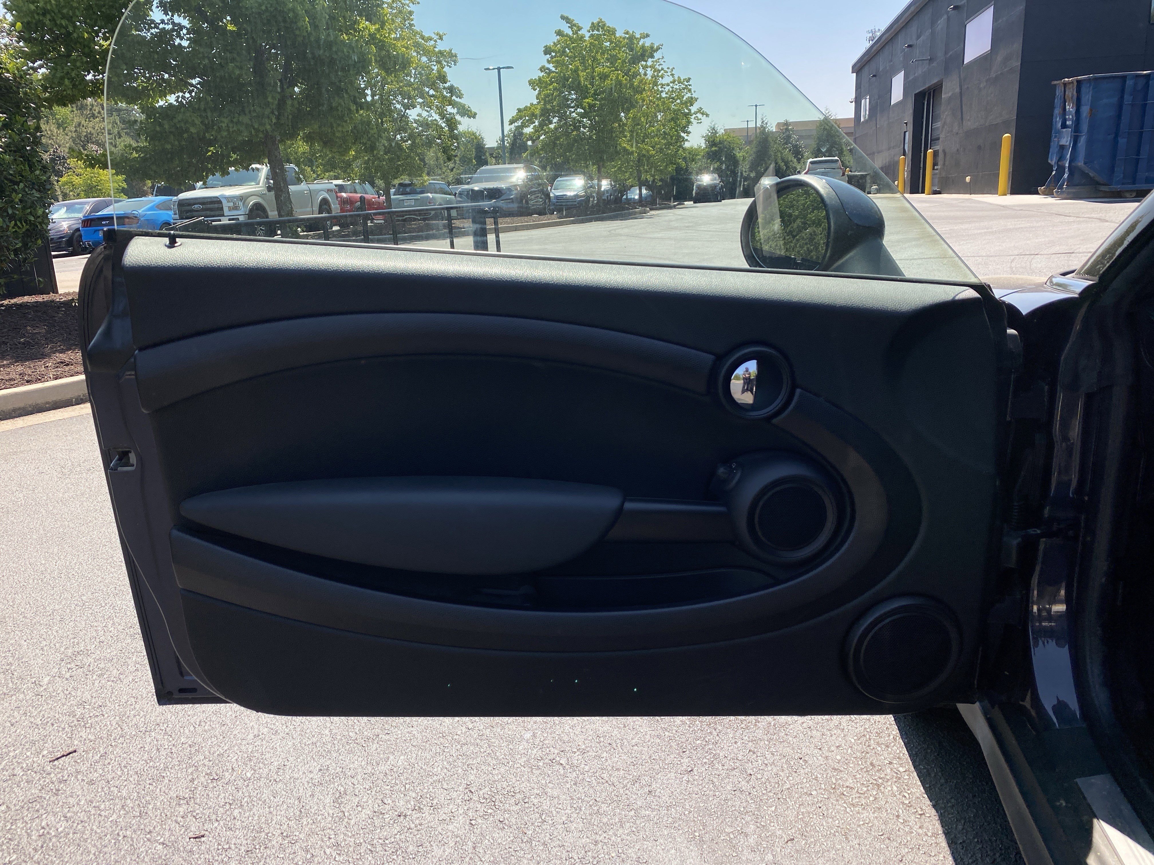 Used 2013 MINI Cooper Roadster FWD image 16