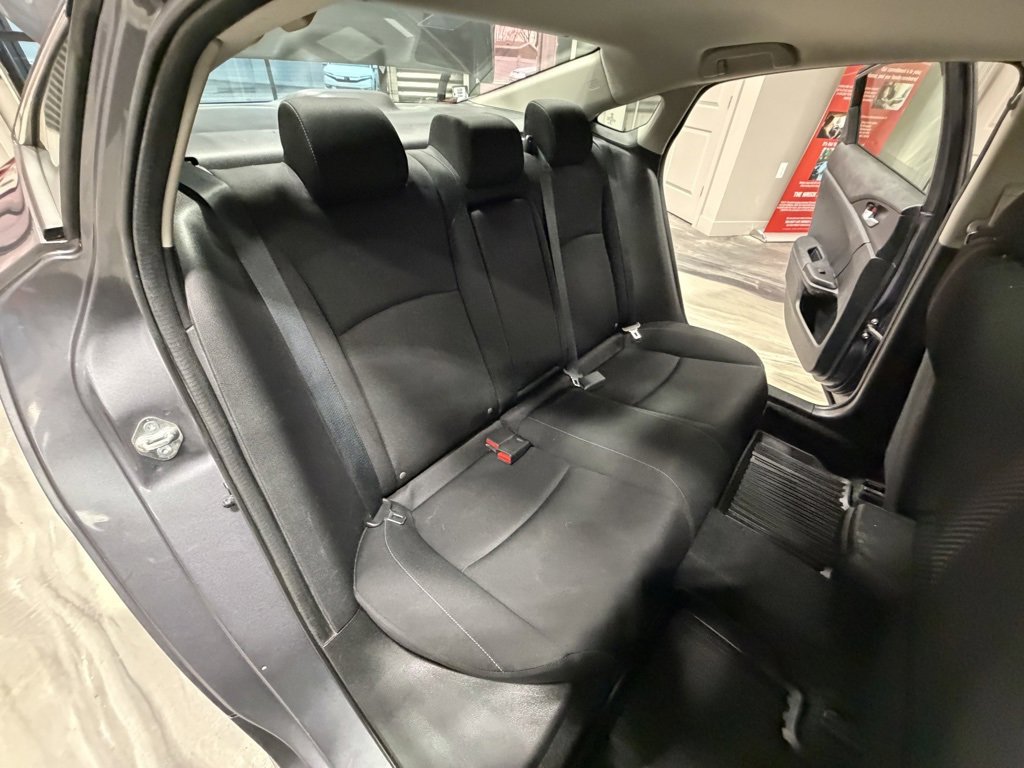 Used 2018 Honda Civic EX image 6
