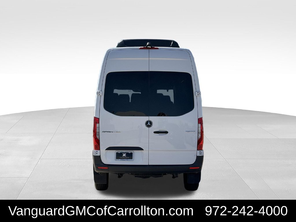 Used 2025 Mercedes-Benz Sprinter 2500 image 7