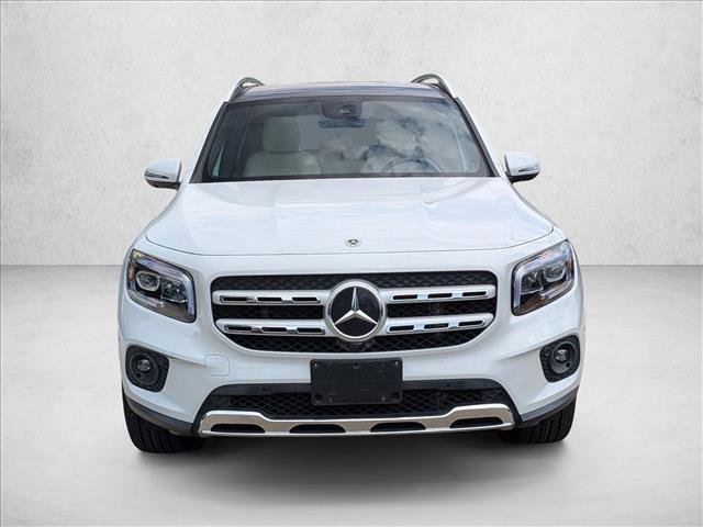 Used 2022 Mercedes-Benz GLB 250 4MATIC image 2
