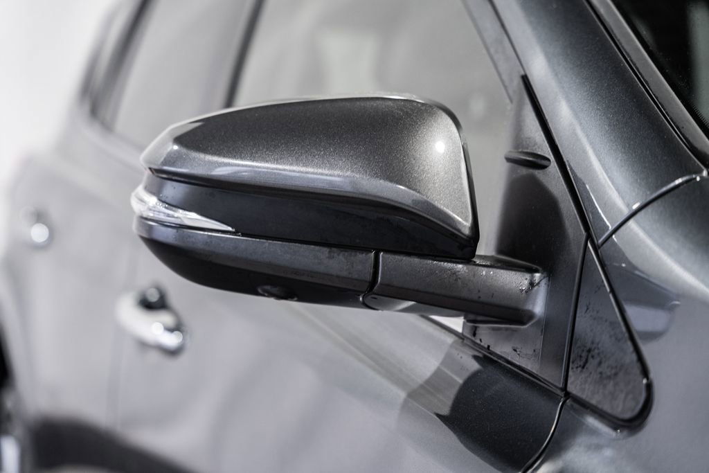 Used 2016 Toyota RAV4 Limited w/ Advanced Technology Package image 14