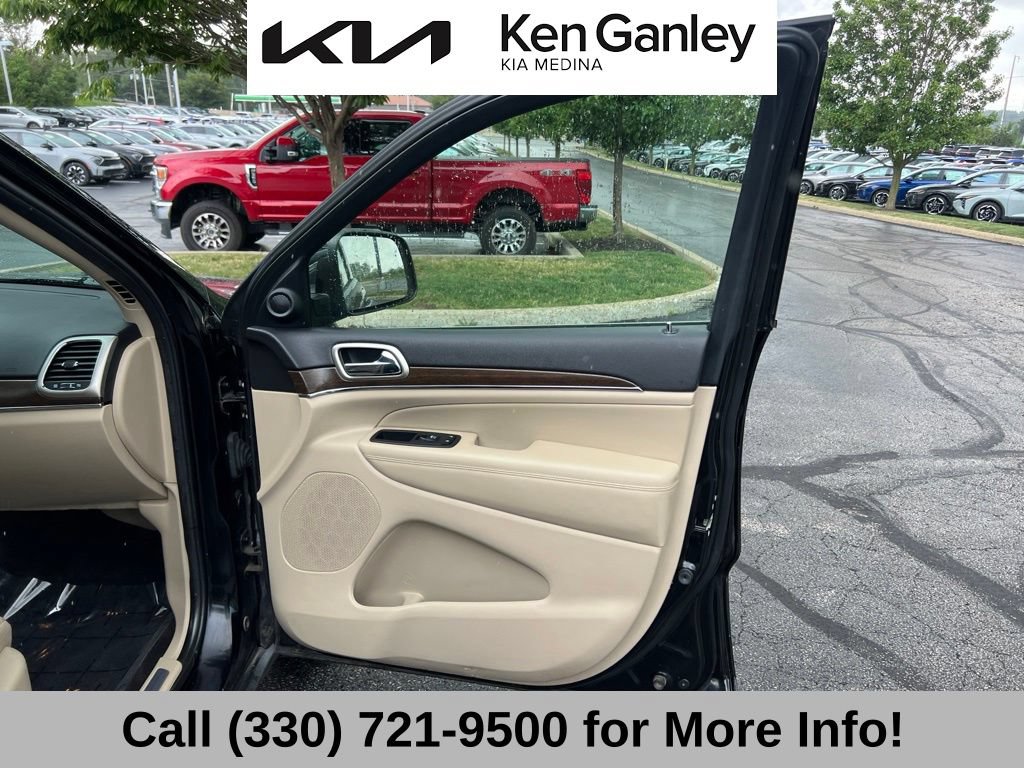 Used 2017 Jeep Grand Cherokee Limited AWD/4WD image 56