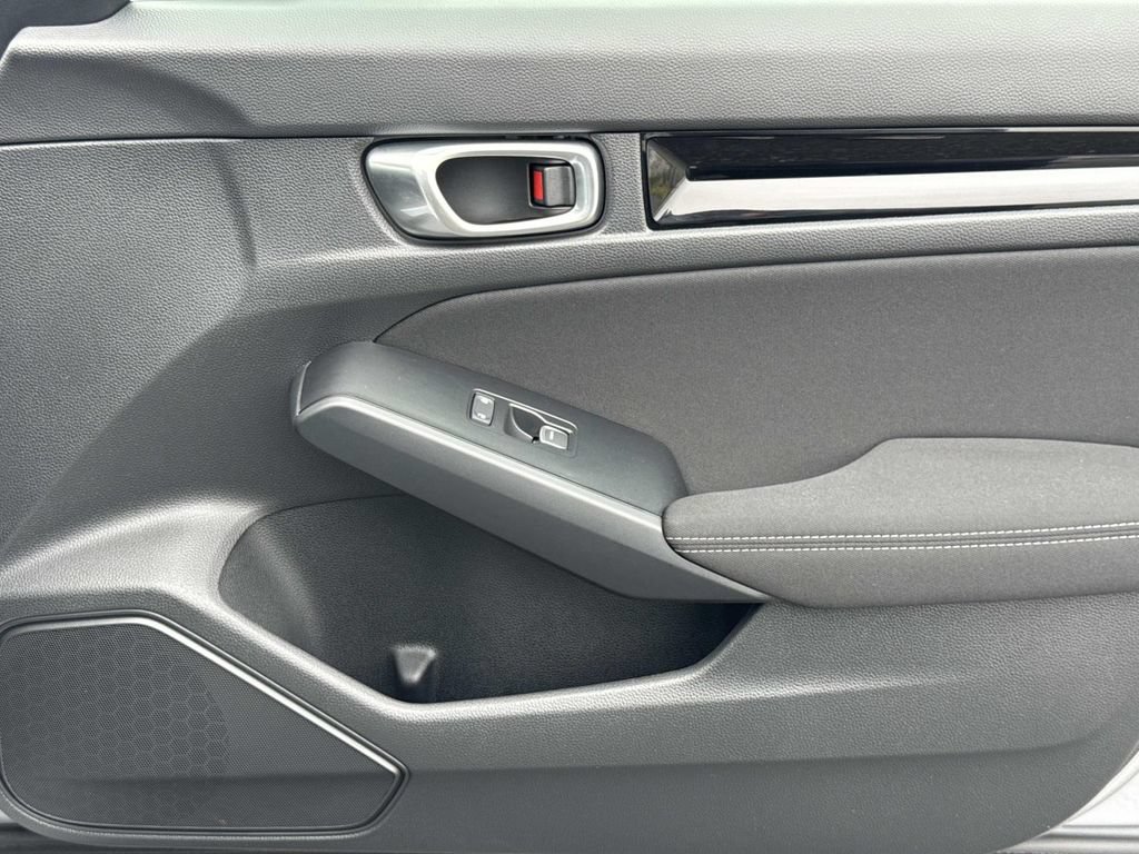 Used 2023 Honda Civic EX image 19