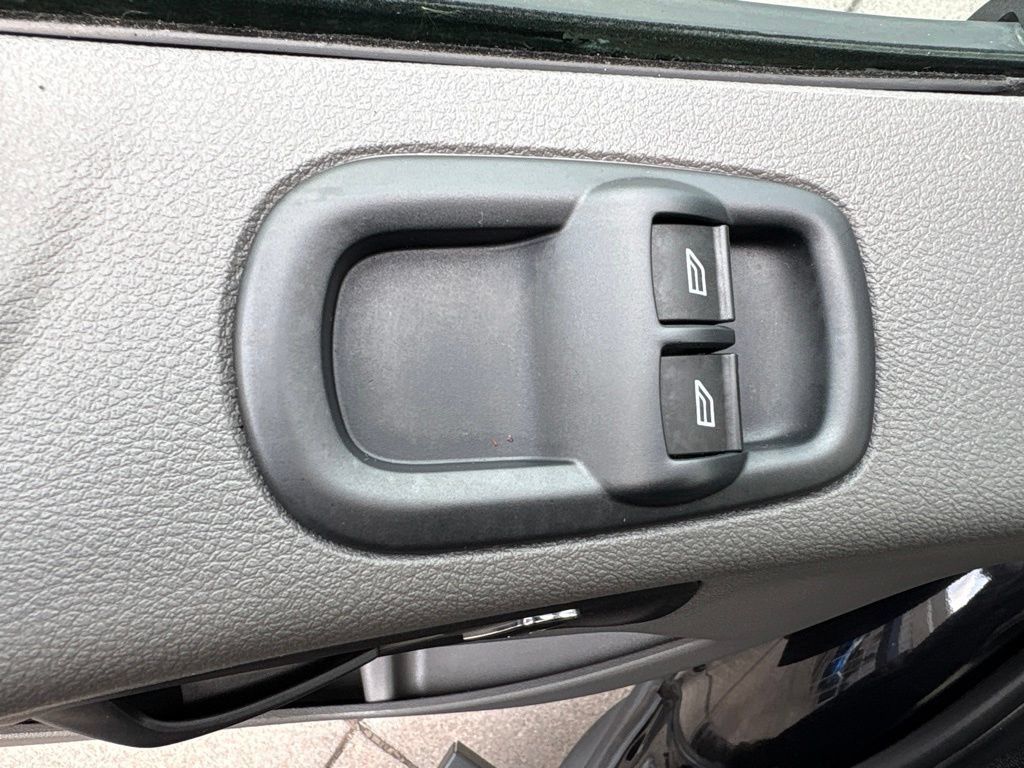 Used 2023 Ford Transit 250 148 High Roof Extended w/ Load Area Protection Package RWD image 14