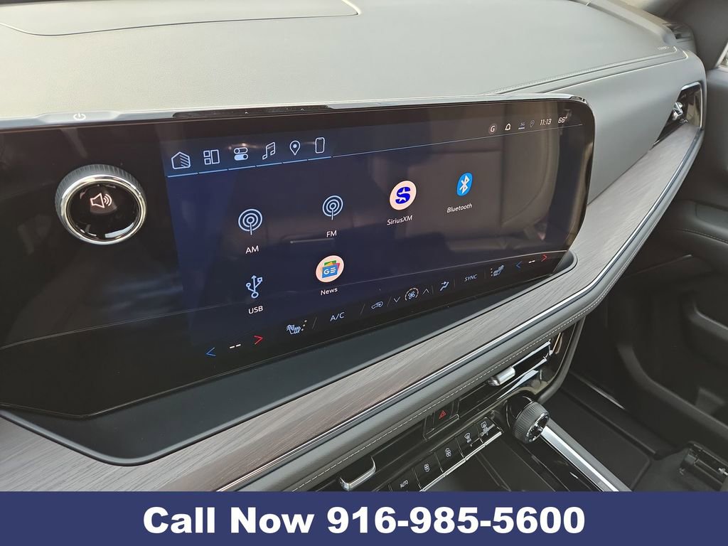 New 2026 Chevrolet Suburban LT image 17