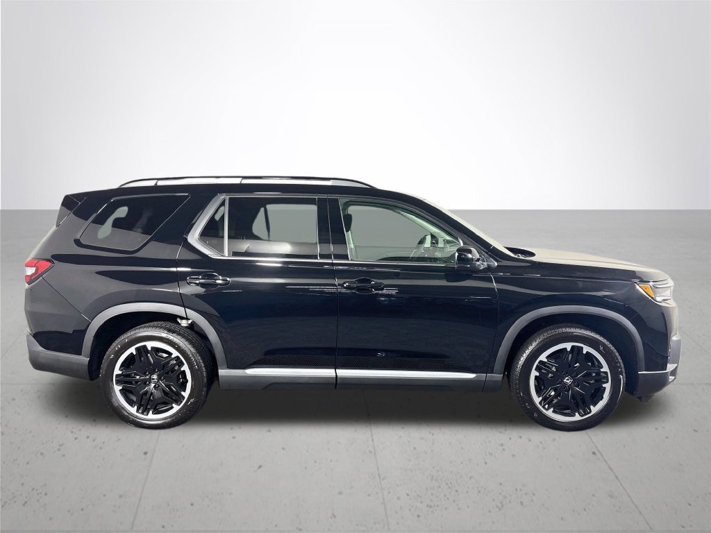 New 2026 Honda Pilot Touring image 5