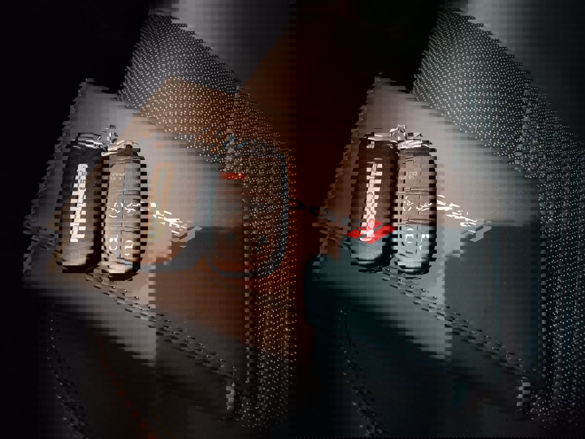 Used 2015 Dodge Challenger R/T Plus image 40