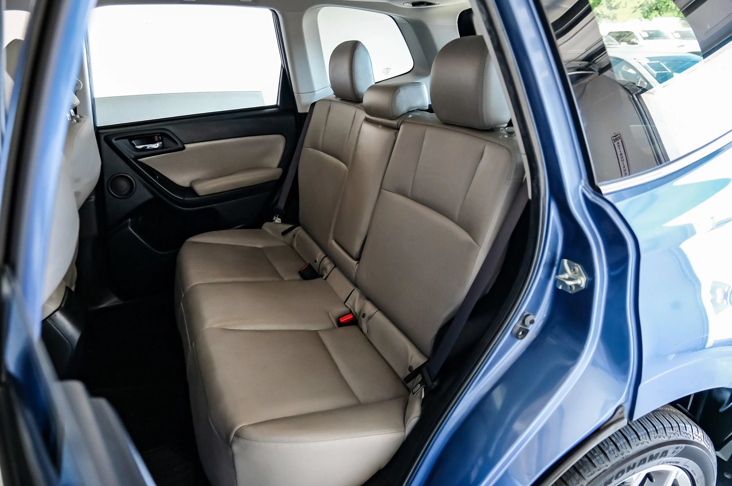Used 2015 Subaru Forester 2.5i Touring AWD/4WD image 33